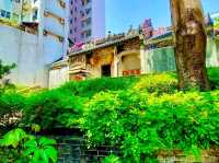Tin Hau Temple, Aberdeen – A Tranquil Heritage Beside the Sea