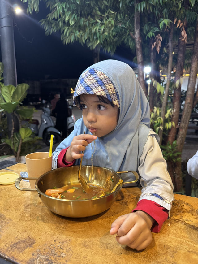 หม่า ล่า ทั่ง ชั่งขีด ยะลาอายัมบัง 🥩🥬