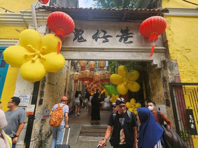 陰天中的童趣壁畫打卡🎨