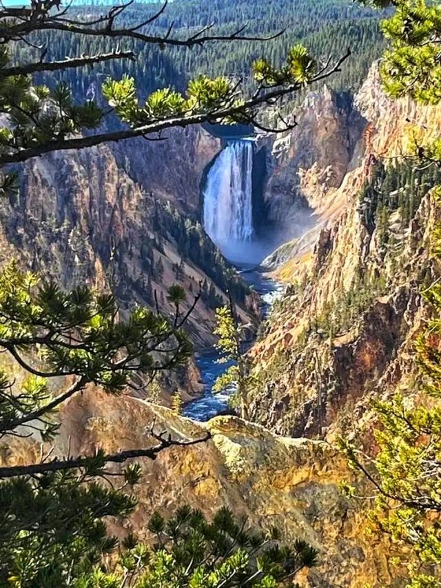 🏔️ Grand Teton National Park – Where Mountains Touch the Sky