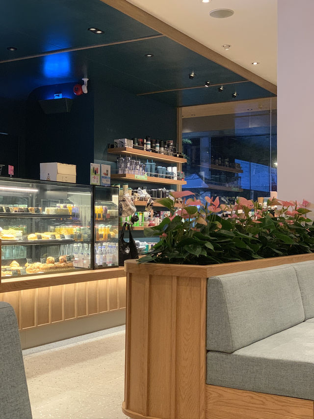 Starbucks Ao Nang