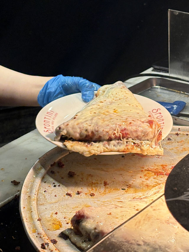 原宿でピザを食べるなら絶対ここ、、"SPONTINI カスケード原宿店"🍕 原宿でピザを食べるなら絶対ここ、、"SPONTINI カスケード原宿店"🍕