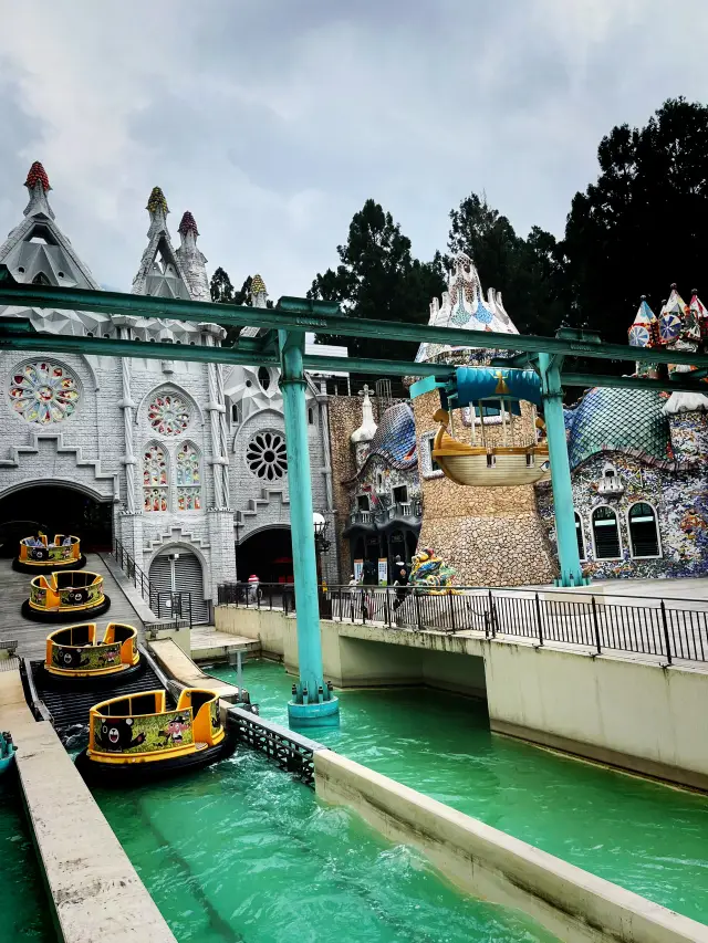 在九族文化村享受秋日樂趣