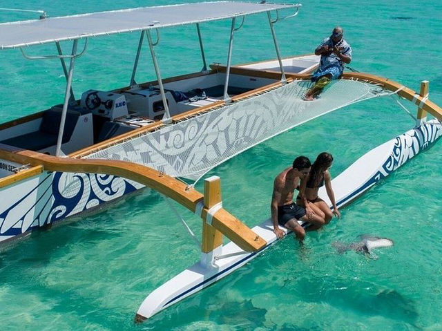 Lagoon Service Bora Bora - The Beat Experience Ever