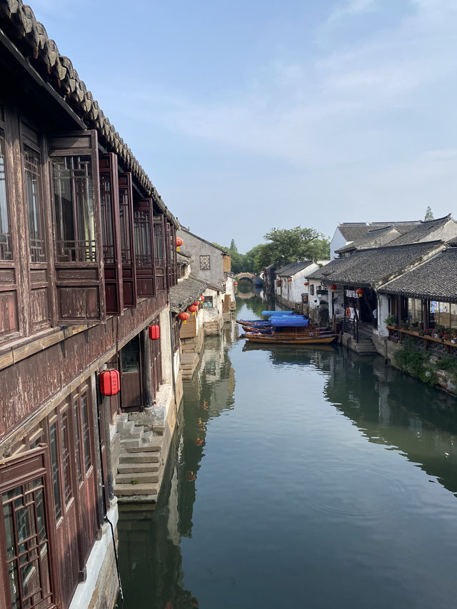 去蘇州，千萬別錯過中國有名的水鄉古鎮  - 周莊✨