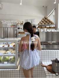 my favorite coffee shops, bakeries and places in Bali 🌸🤍