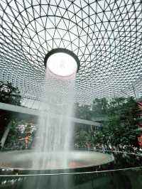 Jewel Rain Vortex: Changi’s Iconic Wonder