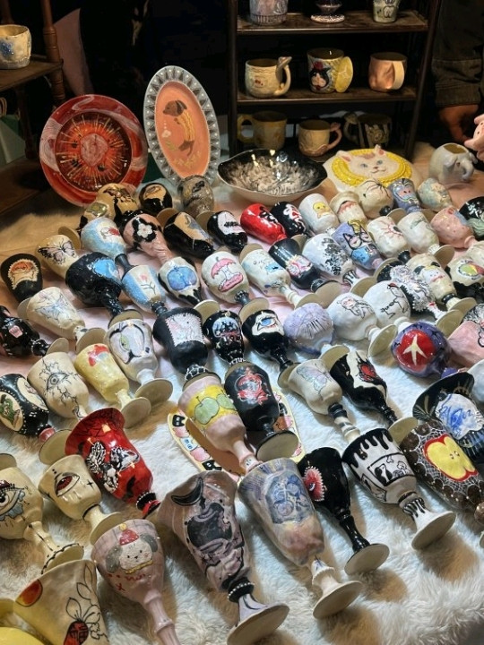 景徳鎮彫刻磁器工場 | 街角すべてがアーティストのスケッチブックの