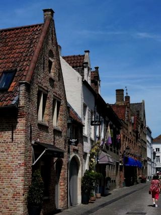 🏰 Bruges Old Town | A Medieval Fairytale in Belgium