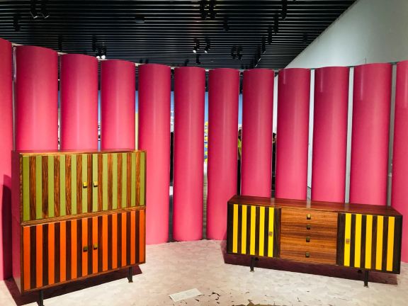 Art Trip: [Immerse Yourself in Colorful Designs / Ettore Sottsass