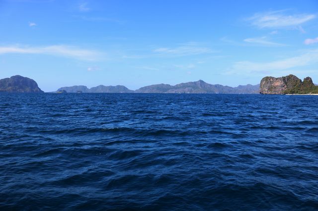 Island Hopping in Puerto Princesa 🚤🌴