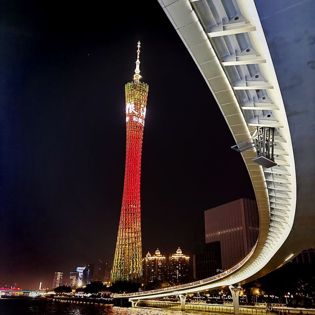 🌈💫 STUNNING Canton Tower in Guangzhou!