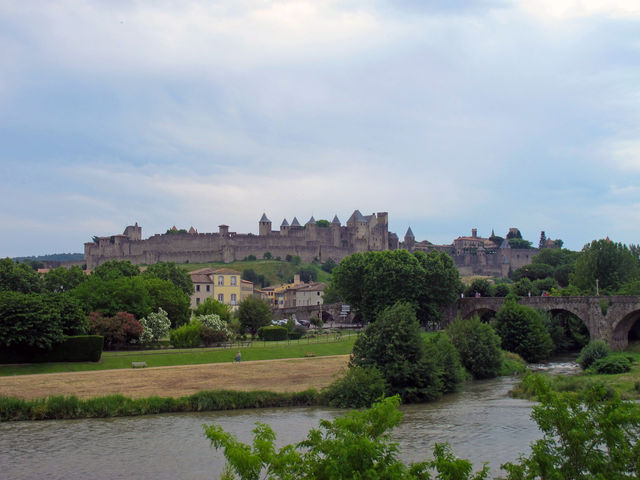 <固若金湯的中世紀堡壘 - 卡爾卡松城堡 (Cité de Carcassonne)>