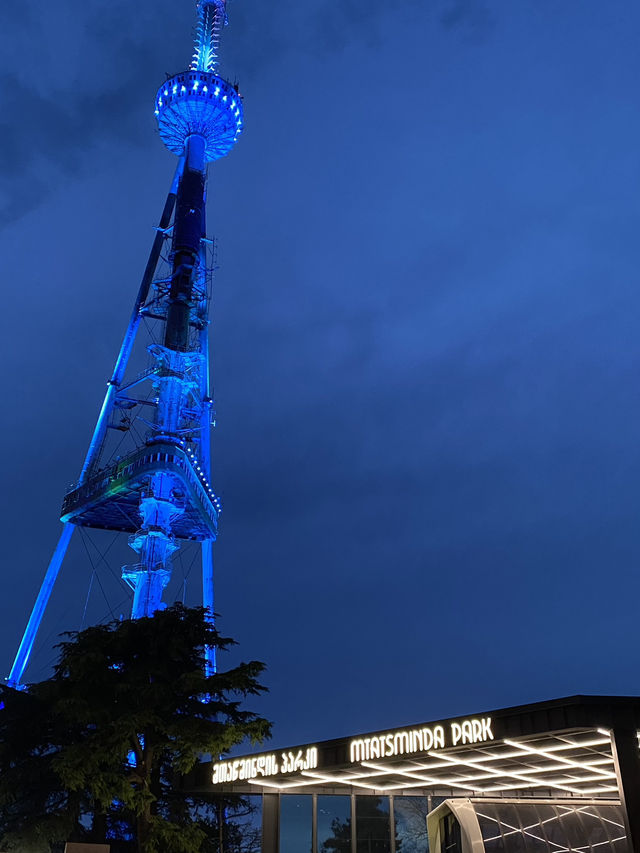 **🌟 Breathtaking Views & Unforgettable Memories at Mtatsminda Park! 🌟**  