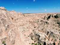 🥾 Top Hikes in Badlands National Park – Walk Among the Wild Formations 🌄