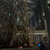 Sky-High Wonders: The Kingdom Tower Sky Bridge Experience 🌆✨