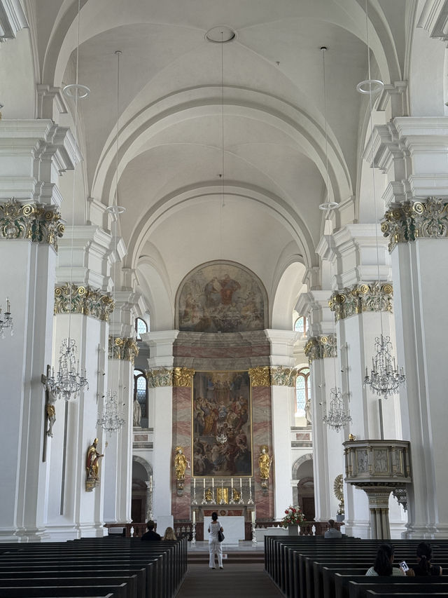 Heidelberg: A Beautiful Blend of History, Nature, and Culture