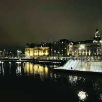 Amsterdam on a Budget: Canals, Culture & Cozy Corners