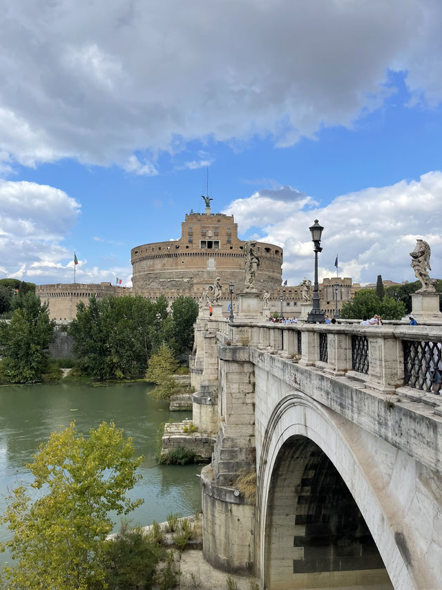 🏛️ Rome: Timeless History and Vibrant Life