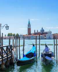 Greetings from Enchanting Venice, Italy 🇮🇹