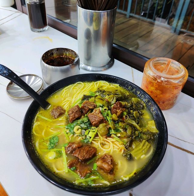 The Classic Braised Beef Noodles 🍜