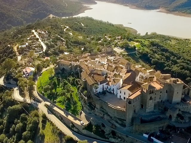 西班牙的城堡小鎮弗龍特拉堡