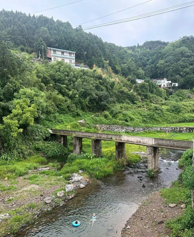 我一定要發 live !!長沙這親子溯溪地太好玩了