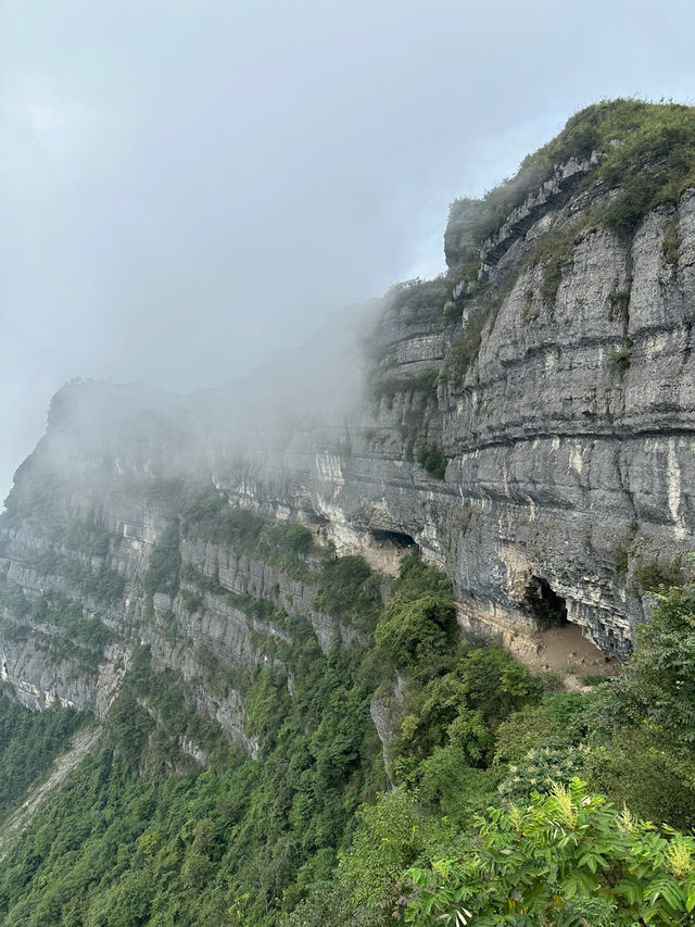 去不了新疆就去湘西的八面山吧