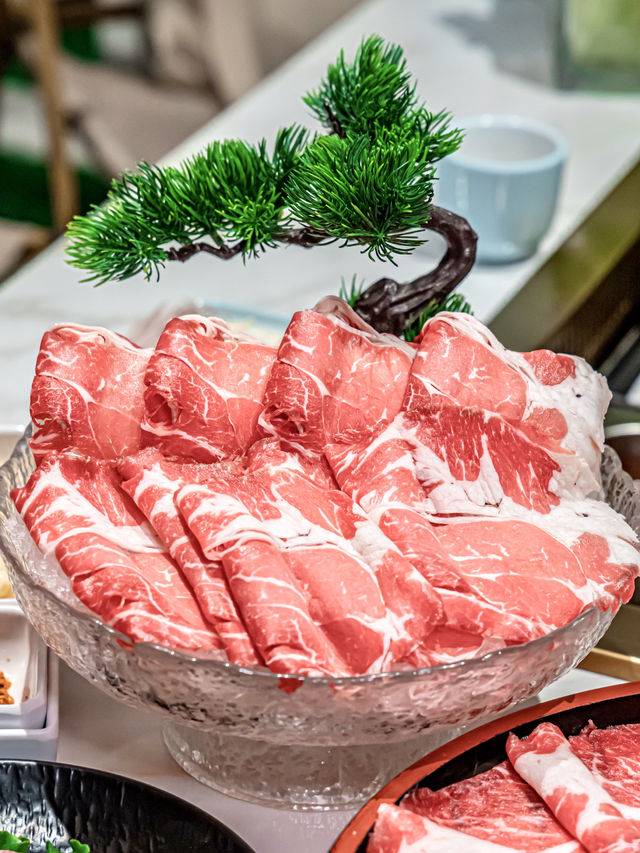 Xi'an·Royal Camp Hotpot | The only hotpot restaurant in Chang'an located within a park.