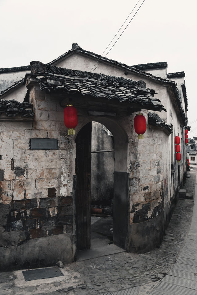 李白賦詩，碧山書局，又挖到個皖南遺世村落