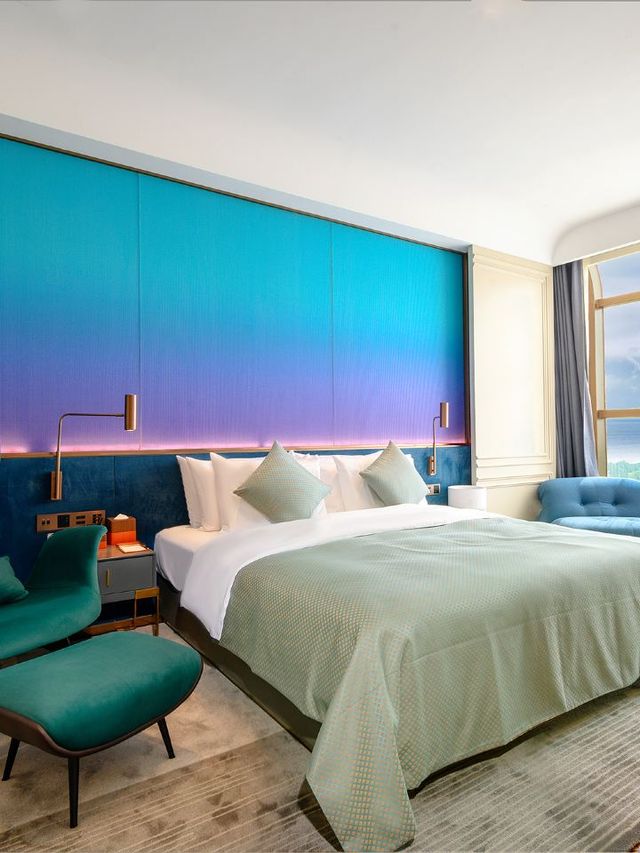 🌟 Qingdao's Top Hotel Havens: Views, Brews & Unique Stays! 🏨✨