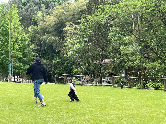 房車露營｜安吉樂那湖營地帶娃去沒有天花板的地方