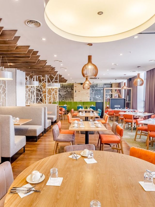🏨✨ Ulaanbaatar's Hidden Gem: Holiday Inn's Cozy Retreat 🌄
