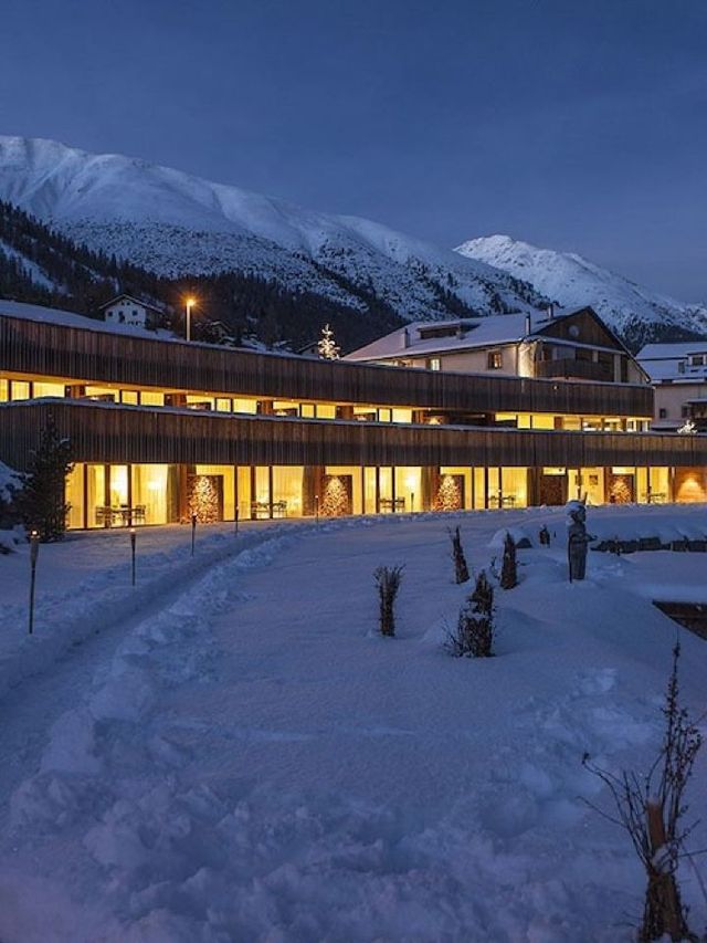 🏔️ Swiss Bliss: Zernez's Top Hotel Picks 🛎️