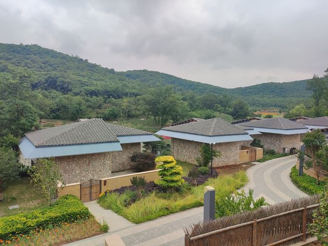 枕水涧度假村