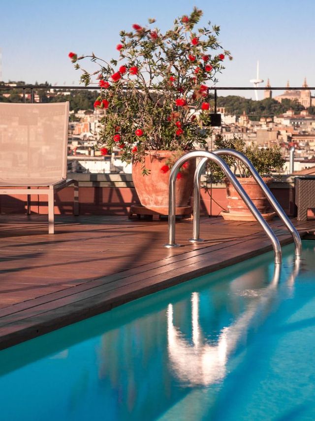 🌟✨ Barcelona Bliss: Hotel 1898's Rooftop Rendezvous 🌇🏊‍♂️