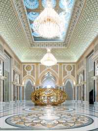 🕌✨ Discover Abu Dhabi's Wonders: Culture, Thrills & Serenity 🌟