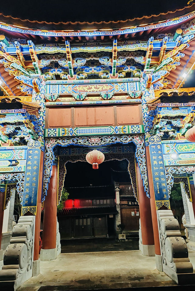 帶你看布滿滄桑和神秘的古城！