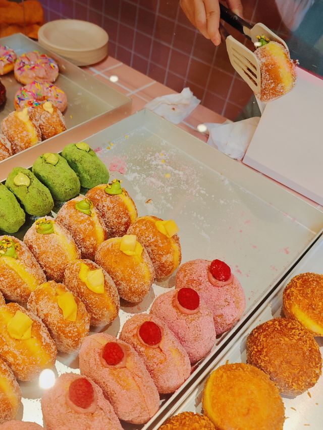 珠海北山有甜甜圈專門店。