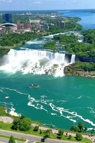 Back from Niagara Falls! My mom said my social media looks like a blockbuster movie!