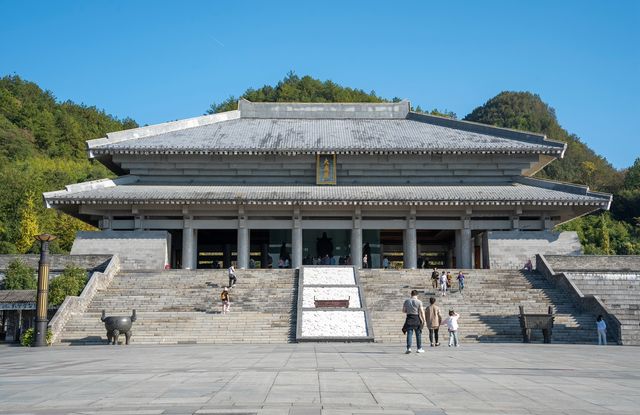 貴陽孔學堂，隱藏在青山綠水間的旅遊勝地。