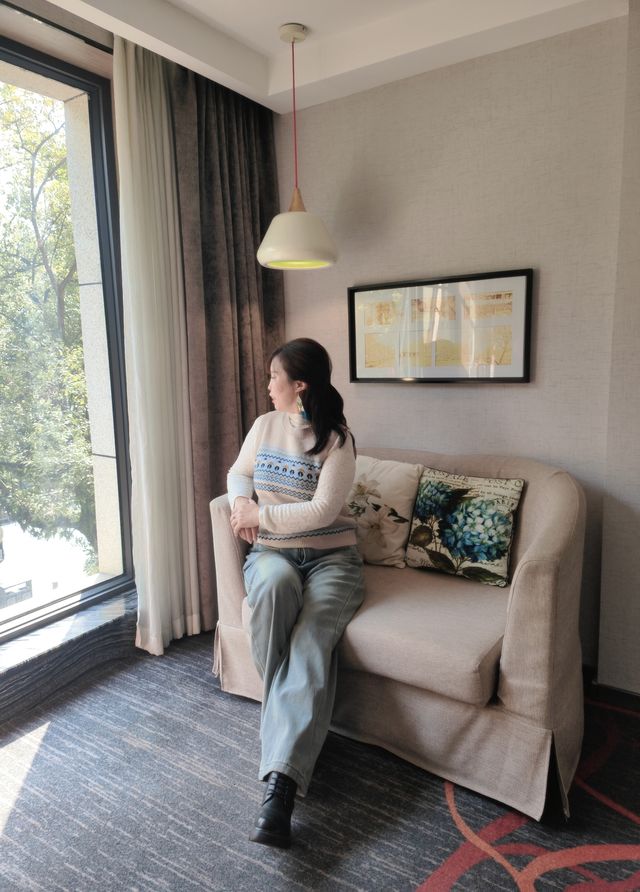 不出酒店就可以拍到日月雙塔和象鼻山！賺到了！