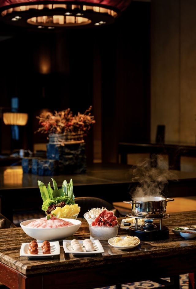 不在北歐，也能從酒店滑入粉雪
