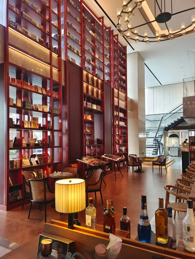 推介大家一間日照過年嘅酒店！