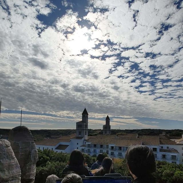 打卡日本志摩西班牙村：感受異國風情的奇妙之旅