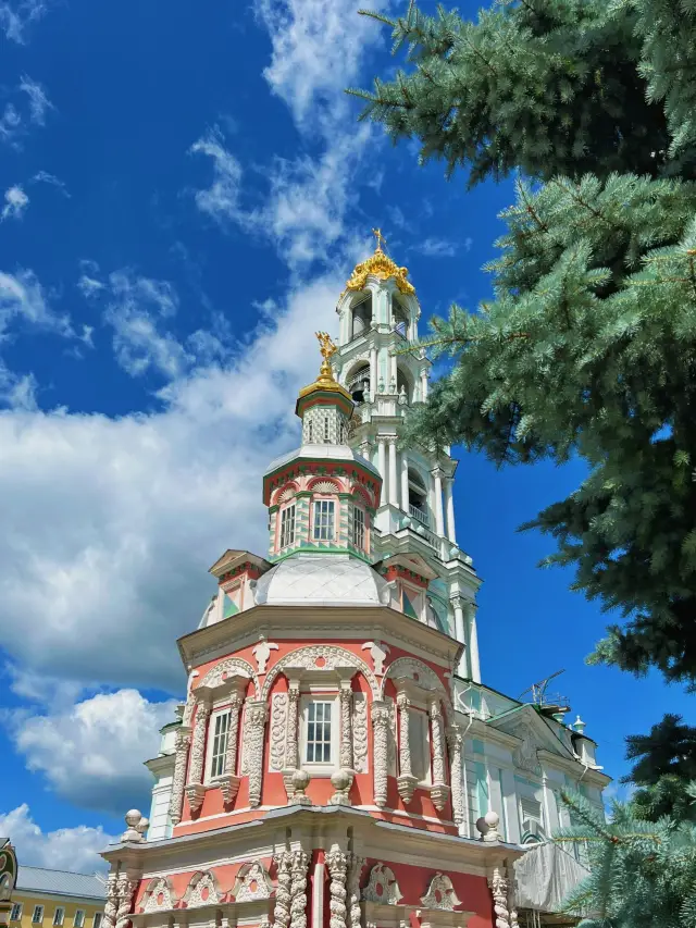 8-Day Russia Tour: Easy for Seniors