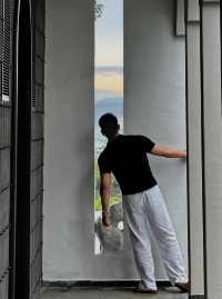 小哥隱居山林間，木可嵐山南度假之旅