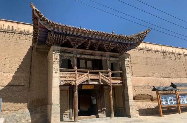 尖扎縣旅遊攻略|青海嘅溫柔秘境,解鎖黃河邊 尖扎縣旅遊攻略|青海嘅溫柔秘境,解鎖黃河邊