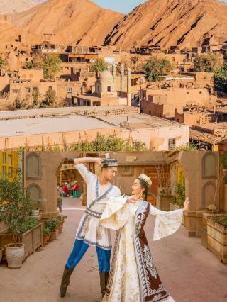 Exploring Southern Xinjiang in 12 Days