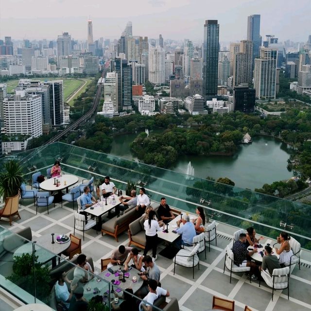 ✨【曼谷都喜天麗酒店｜金頂露台酒吧打卡攻略】✨